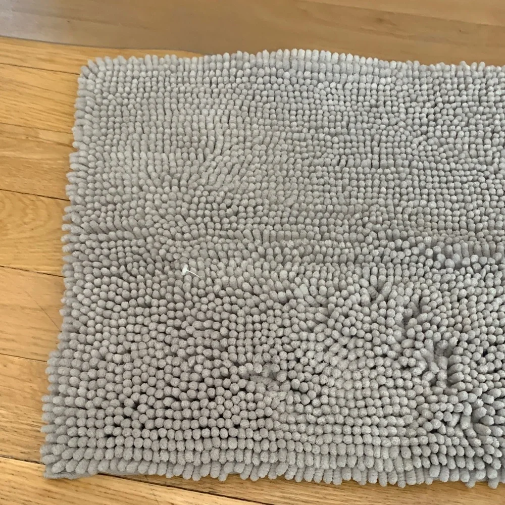 Gray Chenille Bath Mats - Plush Non-Slip Bathroom Rug (Set)